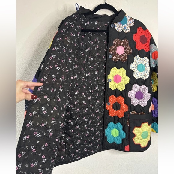 VTG Handmade Floral Patchwork Quilted Jacket Grandmas Flower Garden Hexagon L - Picture 9 of 16